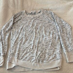 Threads 4 Thought Cream and Gray Knit Top